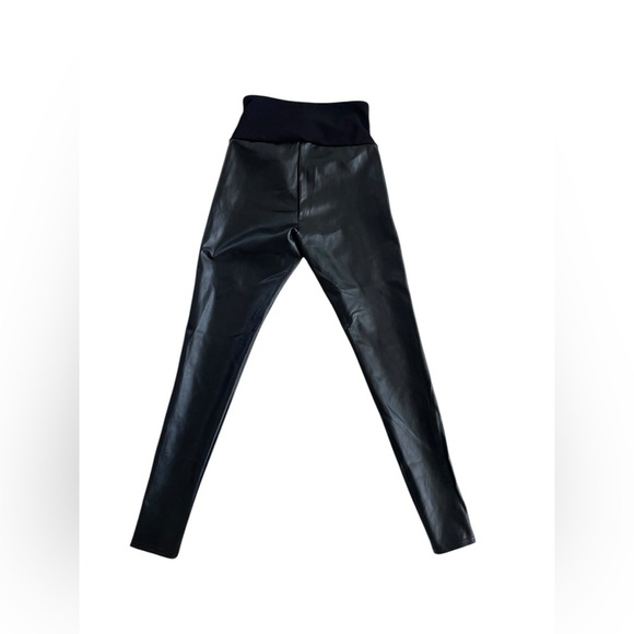 Assets Spanx Faux Leather Leggings NWOT S Leatherlike Pants - Picture 4 of 6